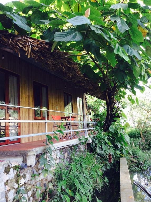 Quân Hằng Homestay Mai Châu Extérieur photo